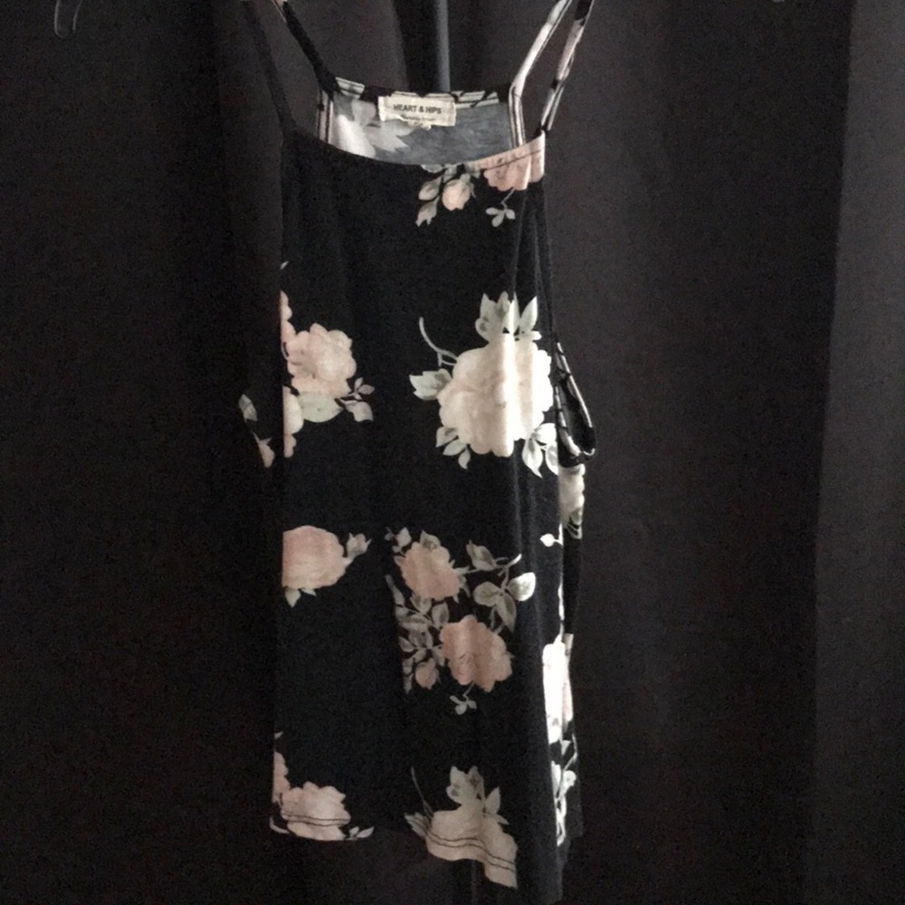 rose tank top